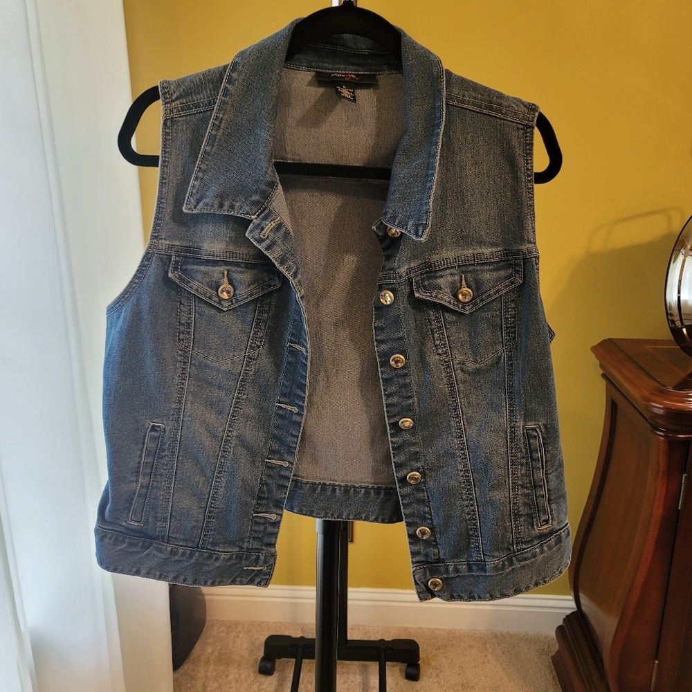 Denim Jacket Size L